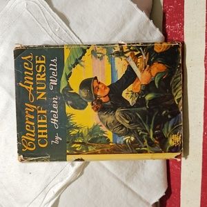 Cherry Ames #4 CHIEF NURSE 1944 - Helen Wells 1st Edition w/ DJ